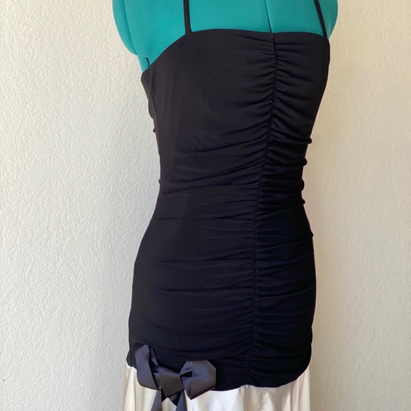 SOLDBeautiful Ivory satin  prom  dress size 11/12 prom - Picture 2 of 8